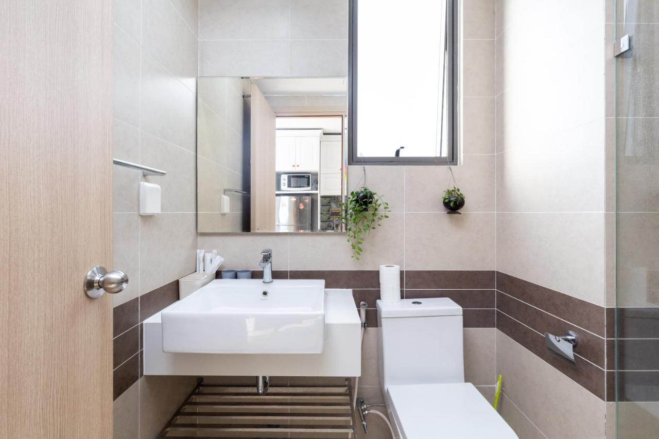 Serene Premier Apartment - River Gate Ho Şi Min Dış mekan fotoğraf